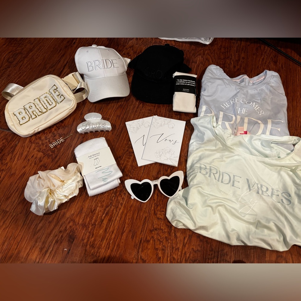 White Bride Cap and Accessories Set